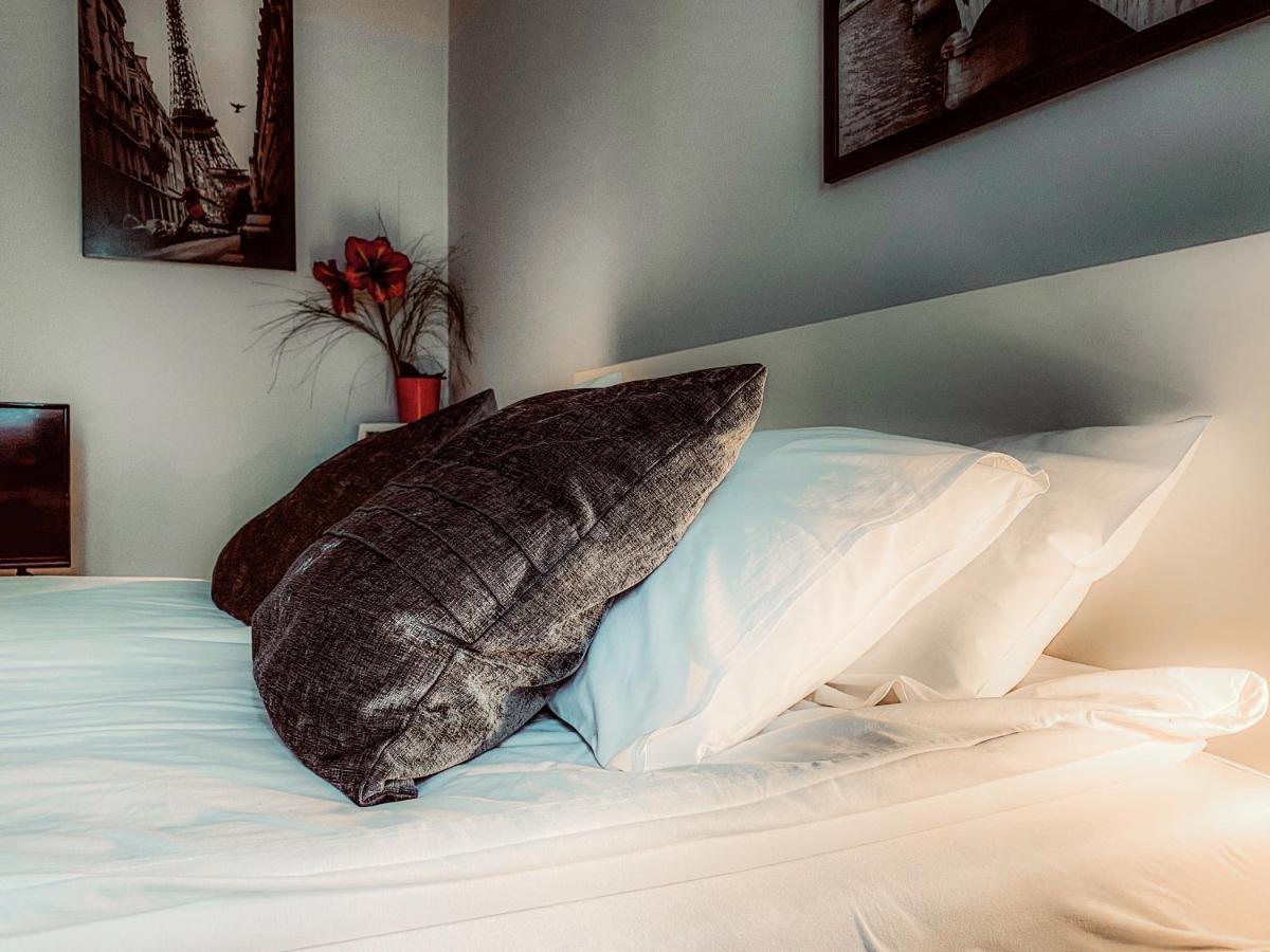 Apartment Next To Wawel Castle, Vistula River & Old Town Cracow Krakow Dış mekan fotoğraf